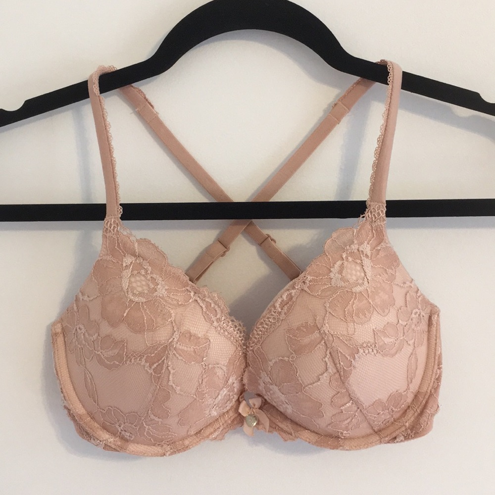Victoria’s Secret Body by Victoria Push Up Bra